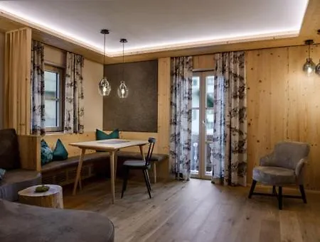 Apartamento Haus Daheim Mittenwald